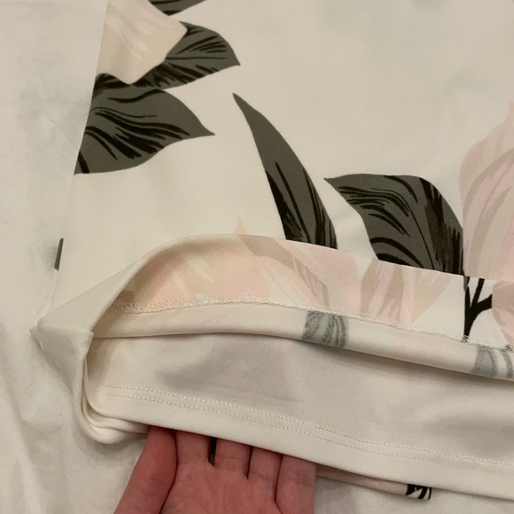 Dynamite Floral Skirt - Picture 4 of 7